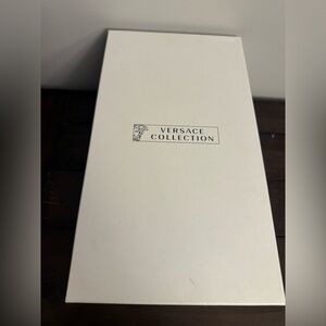 Versace Collection Elegant White Box.
